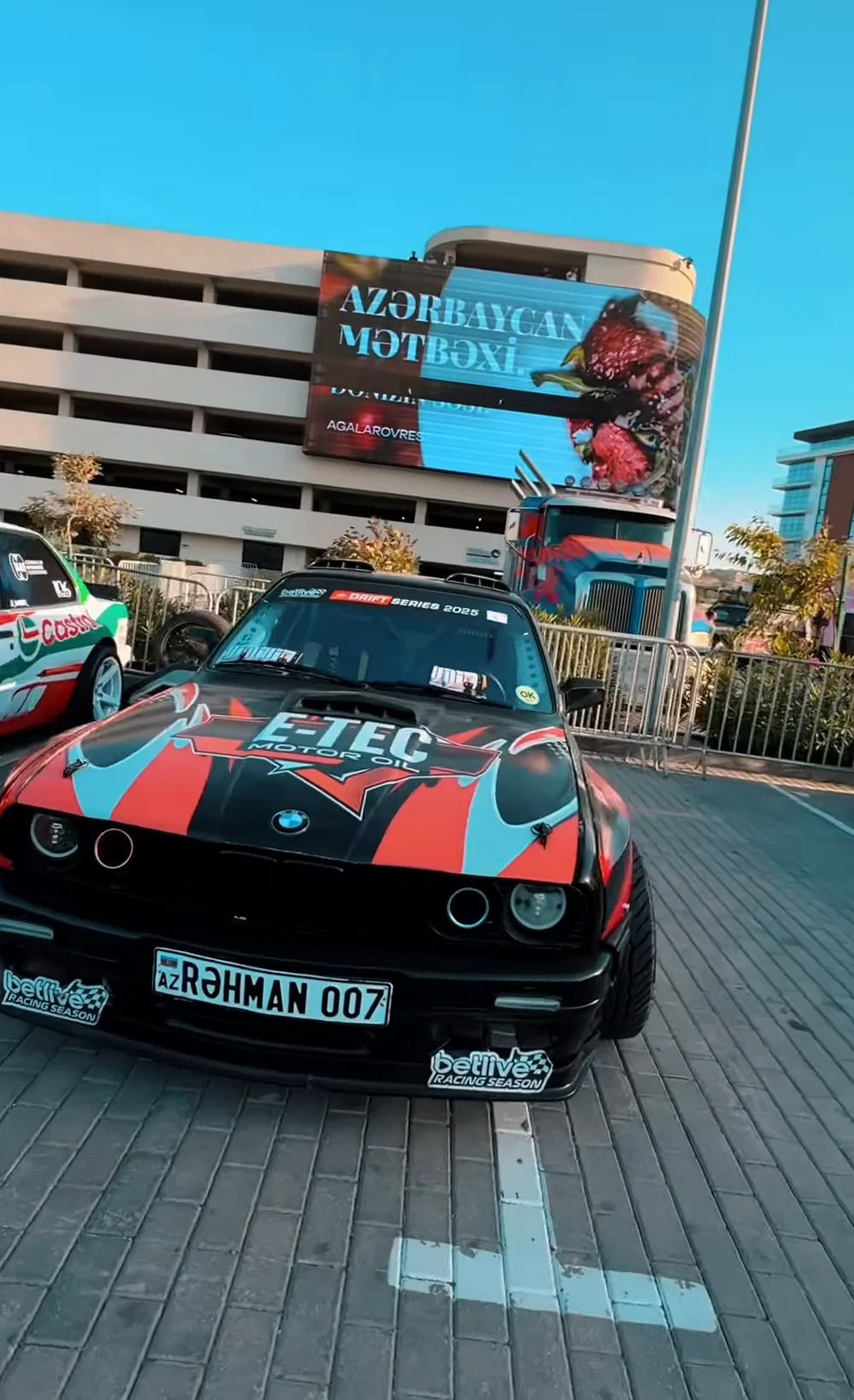 BMW E30 дрифт-команды ETEC перед заездом
